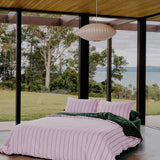 Quilt Cover King - Violet / Clover
