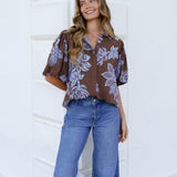 Captive shirt