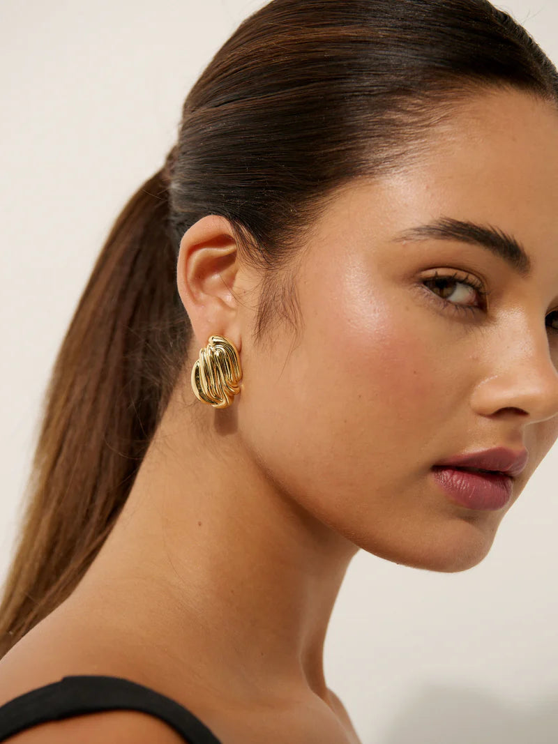 Rita Vintage Gold Earrings